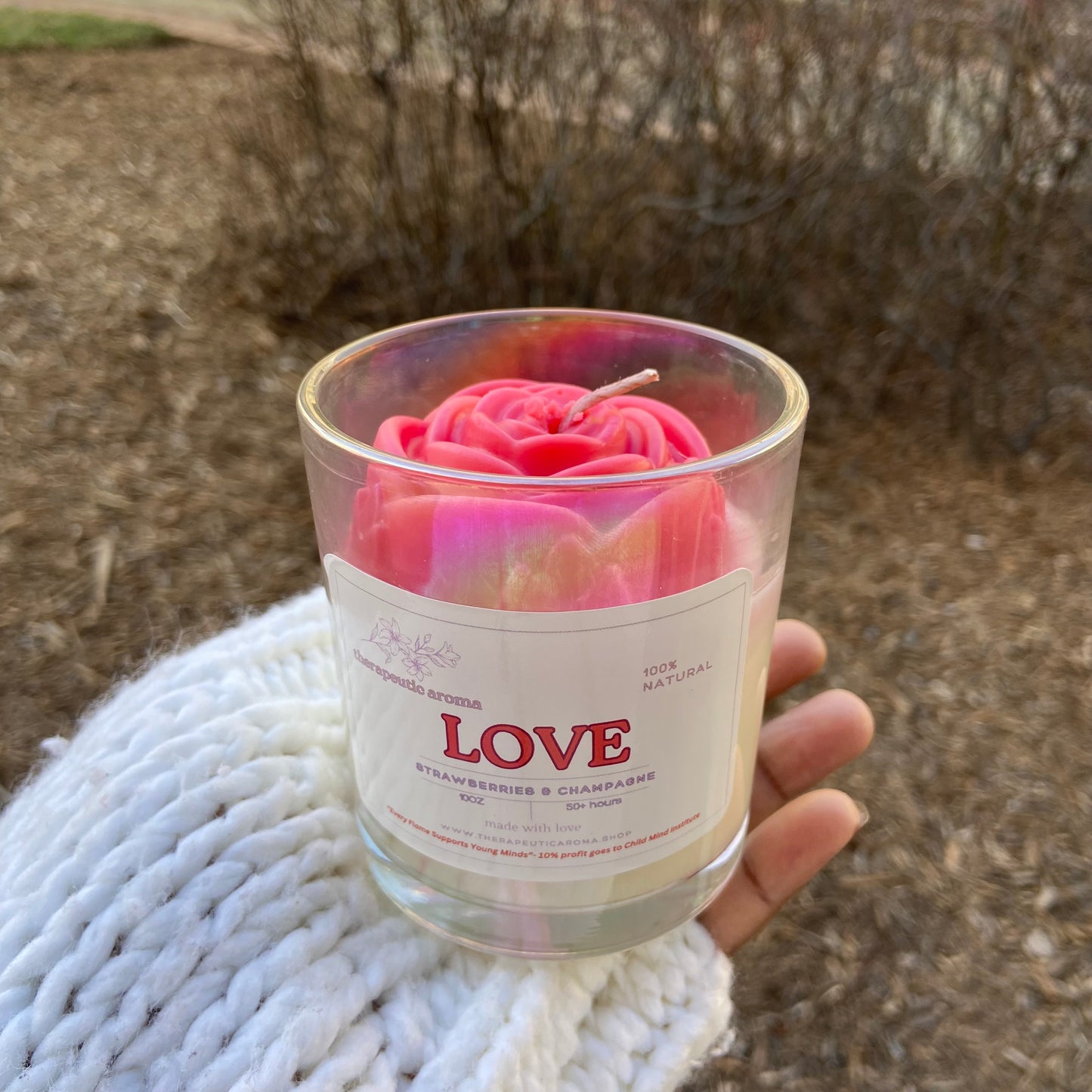 Strawberries & Champagne Luxury Candle – Juicy Berries, Sparkling Citrus, & Floral Elegance with a Warm, Sensual Musk Finish